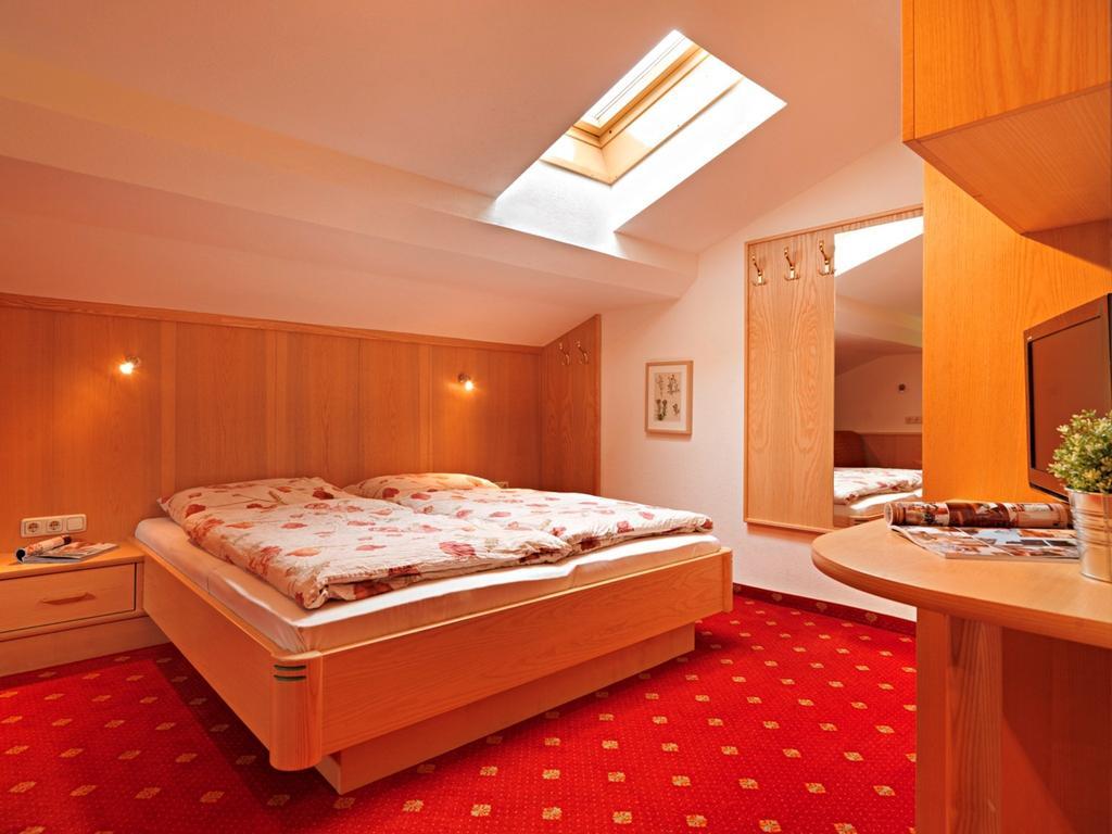 Ferienwohnung Saalbach Fieberbrunn Habitación foto